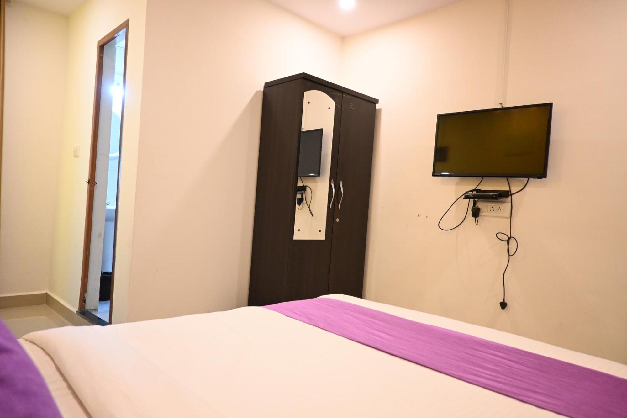Hotel Sy Comforts Bangalore Exterior photo